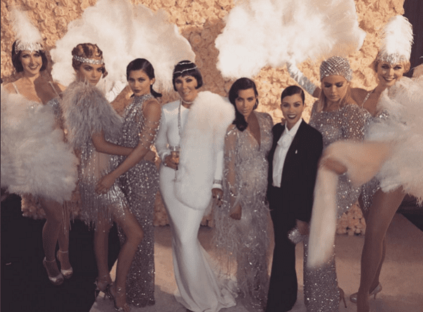 Urodziny Kris Jenner w stylu "Wielkiego Gatsby'ego". Kardashianki nagrały piosenkę! Instagram @kimkardashian