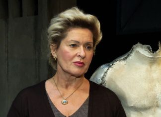 Ewa Kasprzyk w dramatycznej roli Marthy w kultowym spektaklu