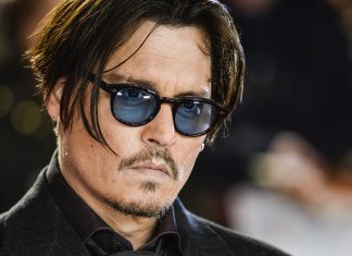 Johnny Depp zaśpiewał na Grammy 2016! Mamy nagranie