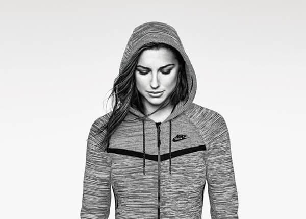 Nike Tech Knit – Początek