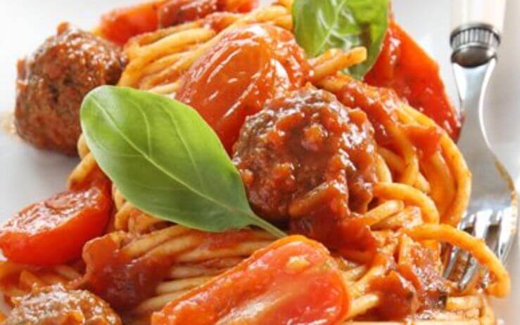 spagetii z pulpecikami