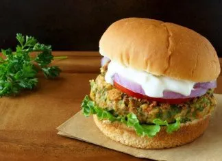 Wegetariańskie burgery – przygotuj je sam!