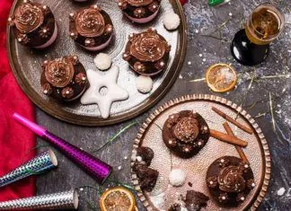 Muffinki buraczane z sezamem