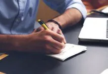 Jak napisać dobre CV? Poznaj rady ekspertów