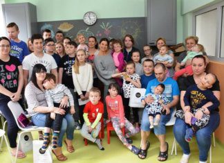 Centrum Zdrowia Dziecka otrzymało pół miliona złotych. Która gwiazda była tak hojna?