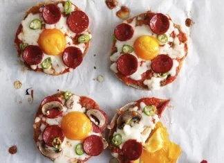 Śniadanie mistrza – mini pizza na bajglu!