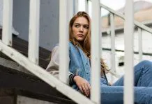 4 najmodniejsze stylizacje z kurtką jeansową w roli głównej