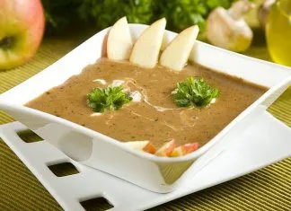 Zupa owocowo-grzybowa