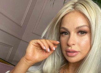 Modelka Paula Tumala pokazała ciało po ciąży