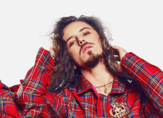 Michał Szpak ostrzega fanów!
