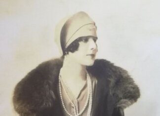 Biała Dama z zamku w Książu. Biografia księżnej Daisy von Pless Księzna Daisy von Pless