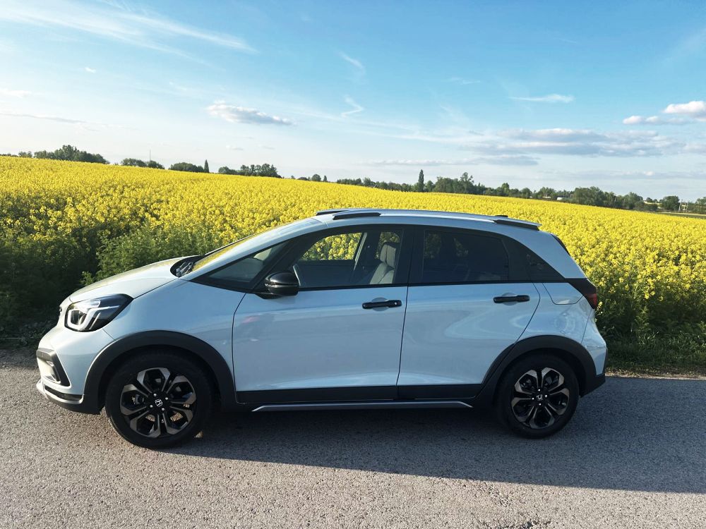 Honda Jazz Crosstar pod lupą redakcji – hybryda, która mówi naszym językiem