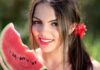 „Clean beauty” a mikroplastik – jak uniknąć ukrytych składników?