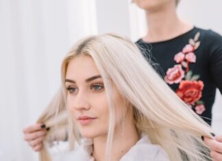 Jak zmienić fryzurę bez drastycznego cięcia