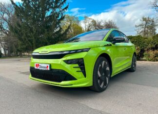 Nowa Škoda Enyaq RS z charakterystycznym podświetlanym grillem Tech-Deck Face