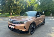 Testujemy Opla Grandlanda Hybrid. Gold Rose skradł nasze serca! Opel Grandland Hybrid w kolorze Gold Rose
