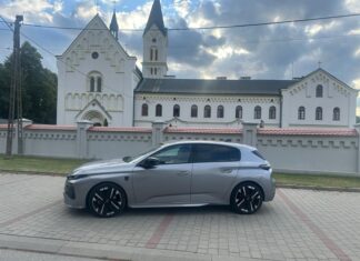 Nowy Peugeot 308 Hybrid 145 w naszym teście Nowy Peugeot 308 Hybrid 145 – francuska elegancja w srebrnoszarym wydaniu