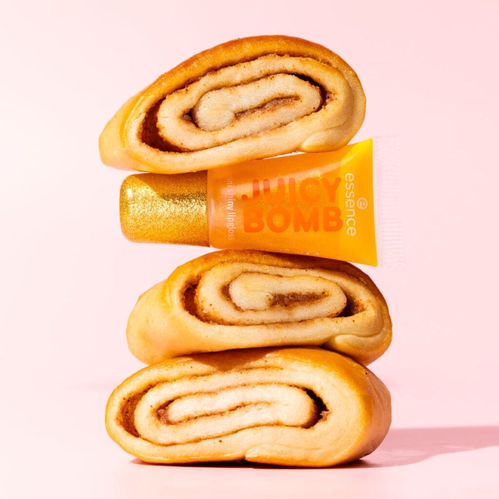 essence JUICY BOMB mini – zestaw pięciu błyszczyków