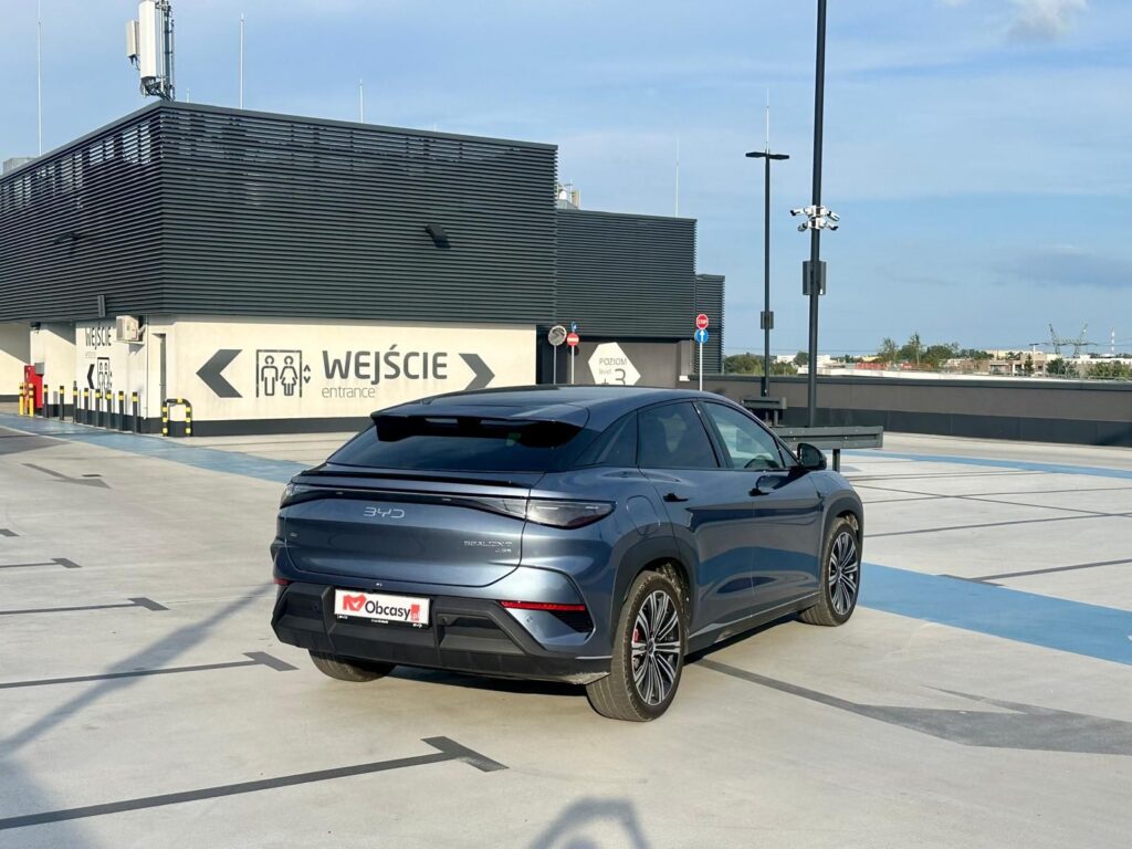 BYD SEALION 7 – sportowy SUV, który przyciąga spojrzenia
