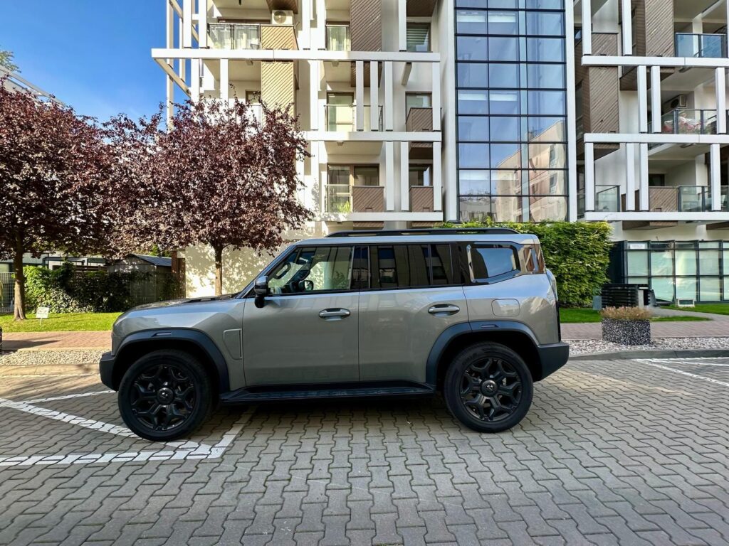 Jetour T2 2.0 245 KM – test SUV-a z charakterem