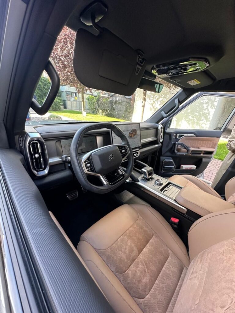 Jetour T2 2.0 245 KM – test SUV-a z charakterem