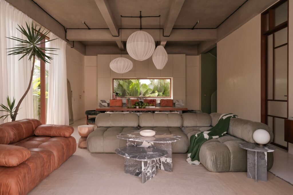 Dom na Bali w stylu tropical modern – AMOK Architecture